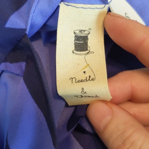 Needle and thread dress size small - Picture 6 of 6